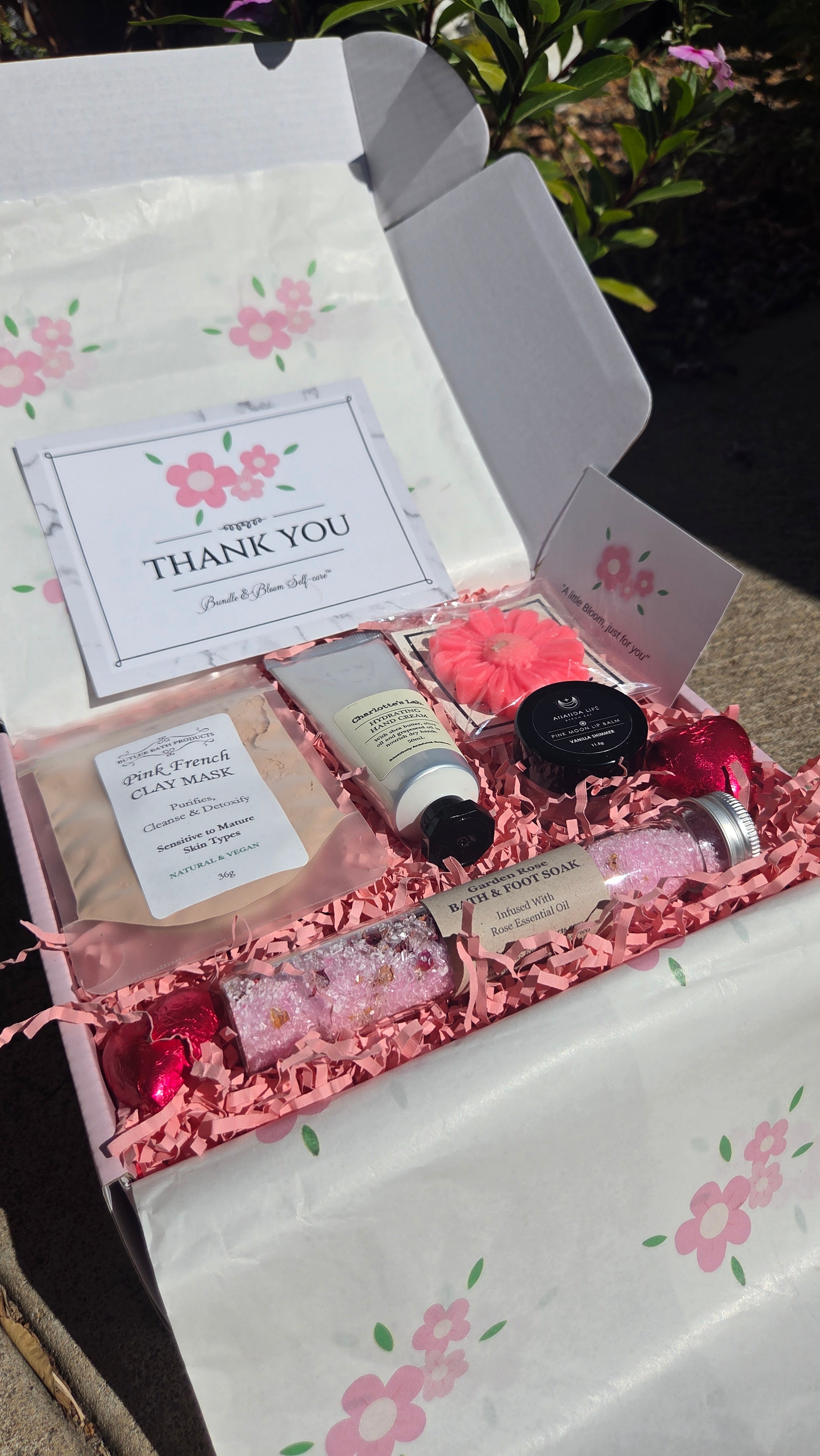 Mother’s Day Bloom Box — A Moment of Rest, Comfort & Kindness🩷