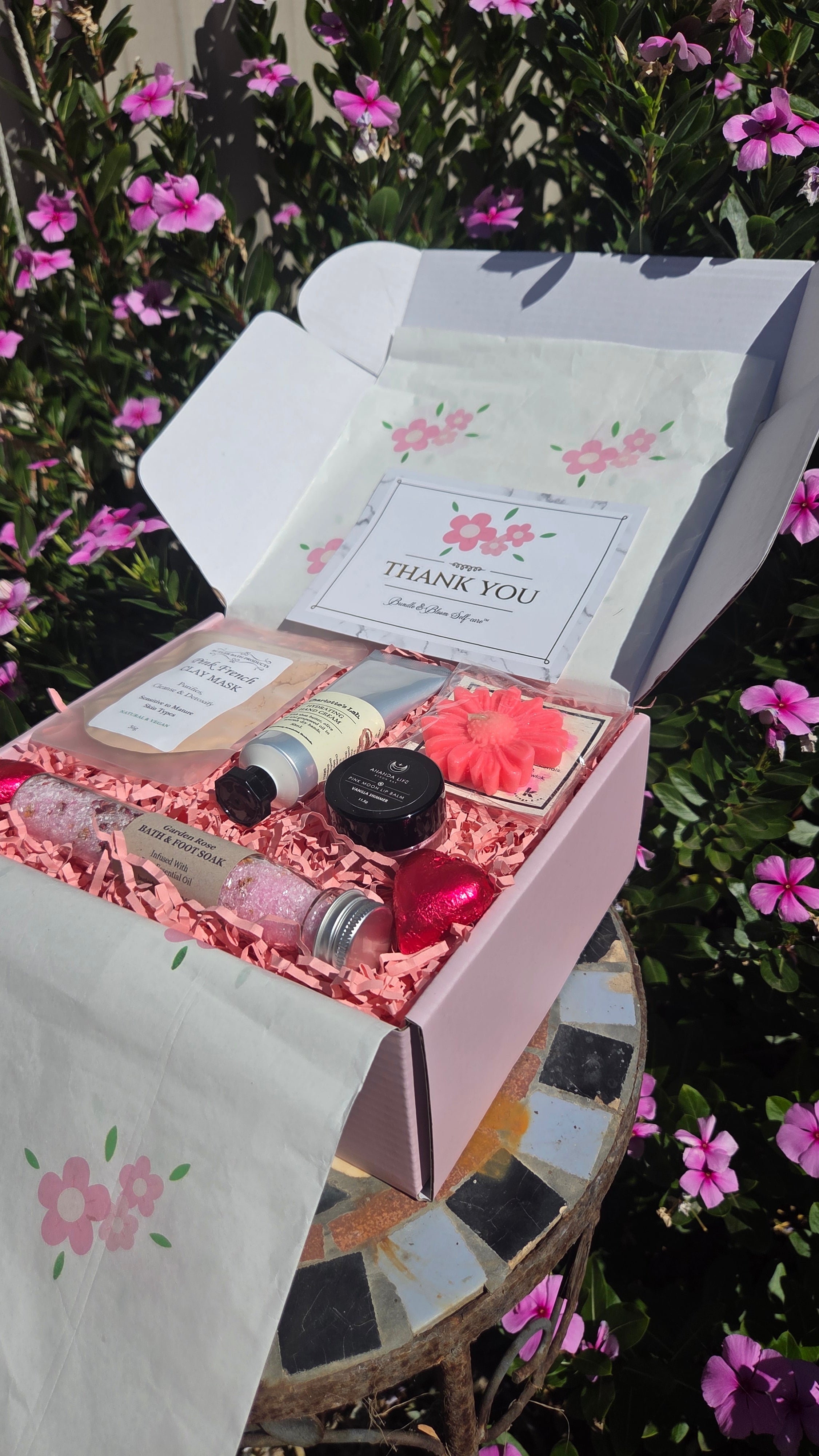 Mother’s Day Bloom Box — A Moment of Rest, Comfort & Kindness🩷